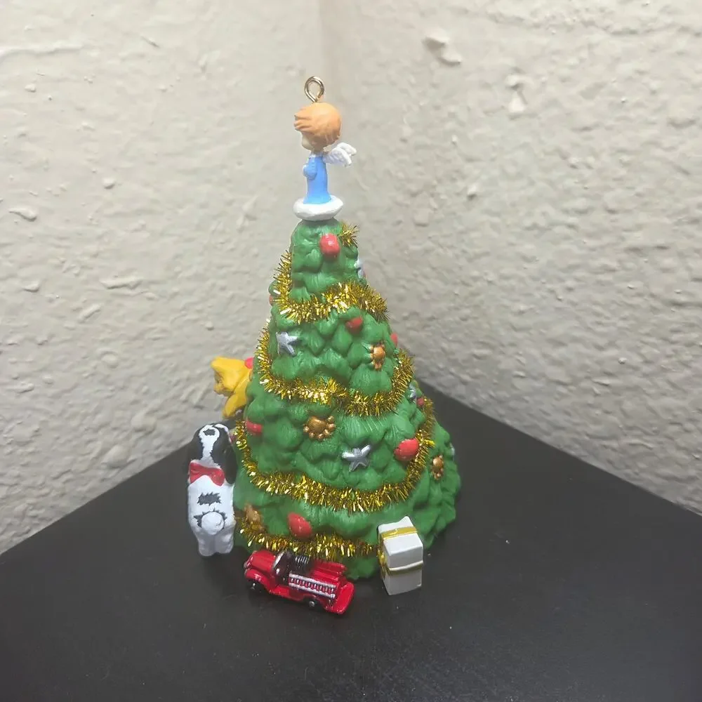 Hallmark Keepsake 2019 O Tannenbaum Christmas Tree Member Exclusive Ornament